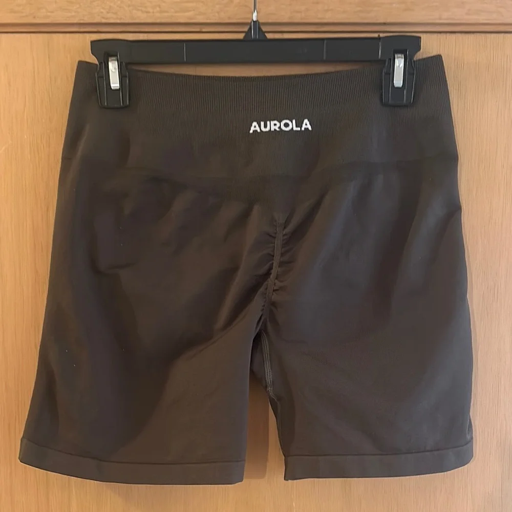 Aurola Women's Athletic Biker Shorts Bootie Scrunch Army Olive Green Size Small